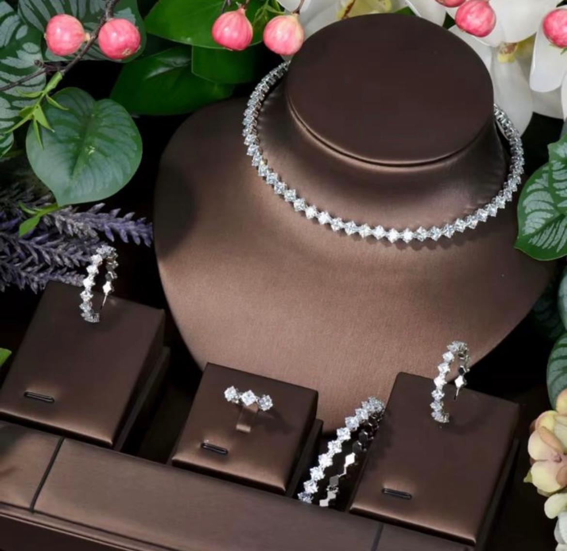 "Fleur de minuit ‘’ - Mayaperla